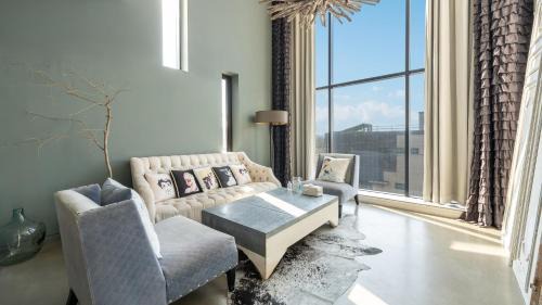 Studio 2