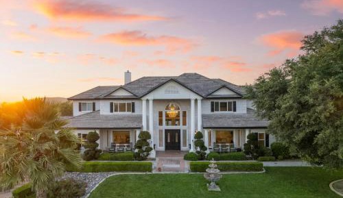 Seven-Bedroom House