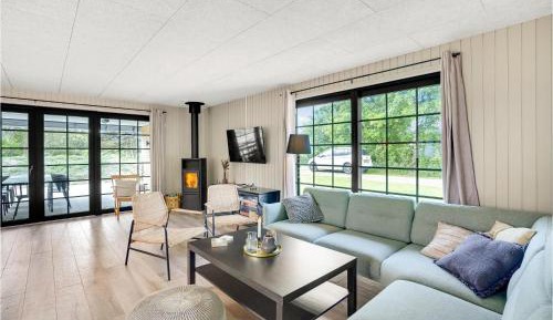 Five-Bedroom Holiday Home