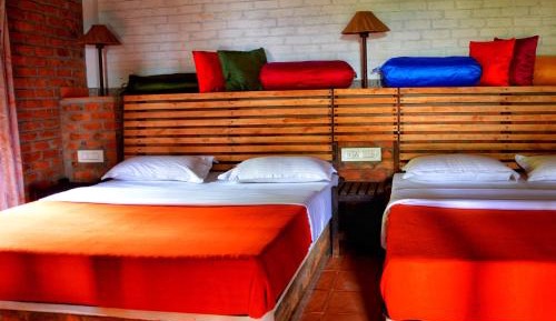 Deluxe Family Suite