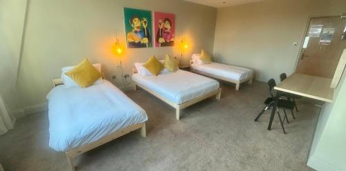 Quadruple Room with Bath
