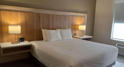 King Room - Disability Access/Non-Smoking