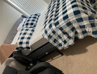 Queen Room with Shared Bathroom