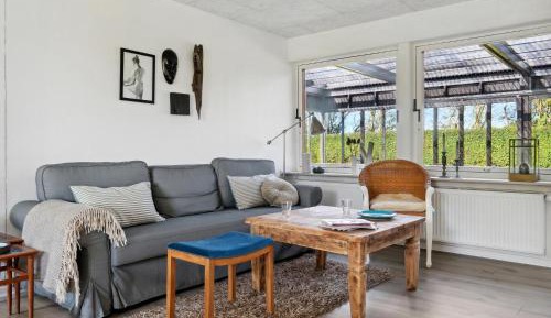 Three-Bedroom Holiday Home 