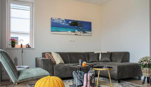 Three-Bedroom Vacation Home 