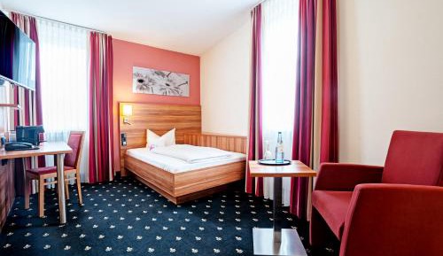 Large Single Room