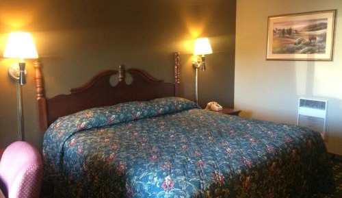 King Room - Non-Smoking