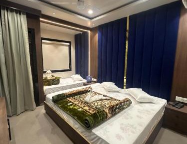 Family Suite with Balcony