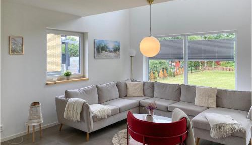Four-Bedroom Holiday Home