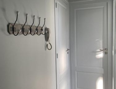 Apartment with Shower