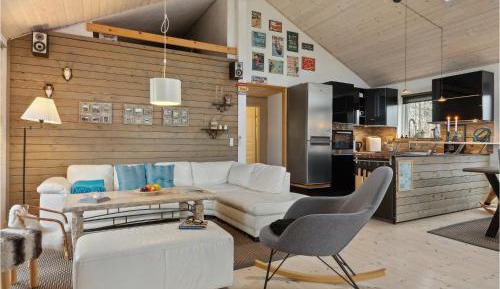 Two-Bedroom Holiday Home