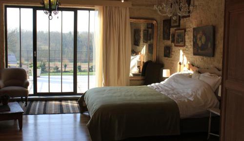 Suite with Garden View