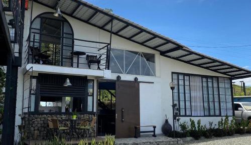 Apartment with Garden View