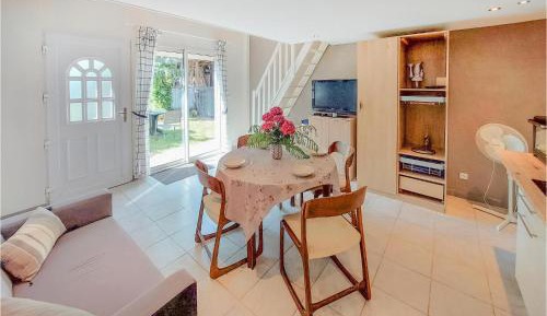 Two-Bedroom Holiday Home