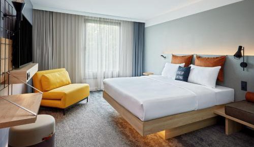 Standard King Room