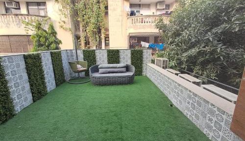 Deluxe Double Room (2 Adults + 1 Child)