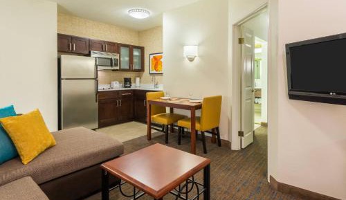 One-Bedroom Queen Suite with Sofa Bed