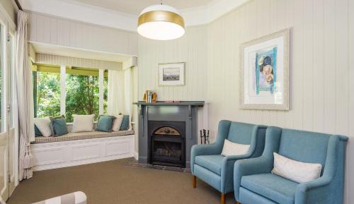 Valley View King or Queen Room