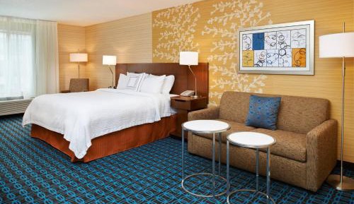 Deluxe King Room with Sofa Bed