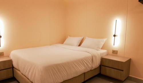 Twin Room with Private Bathroom