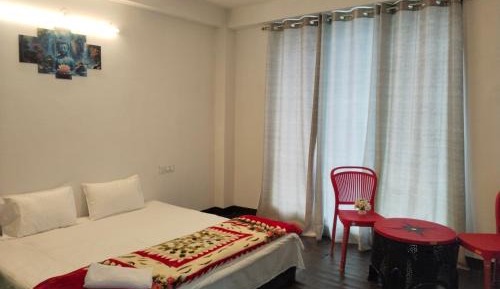 Double Room with Mountain View