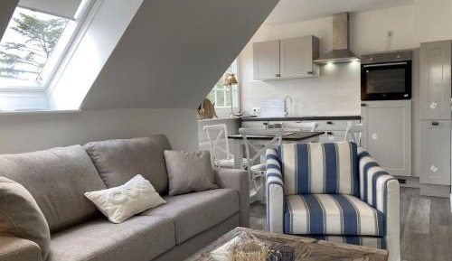 Two-Bedroom Apartment - Oceanfront 