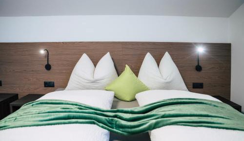Triple Room with Balcony