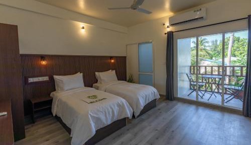 Double Room with Balcony and Sea View