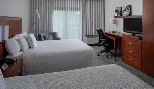 Queen Room with Two Queen Beds