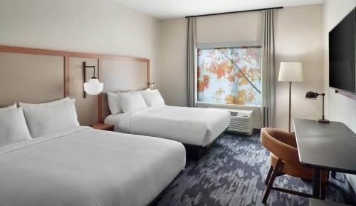 Double Queen Room