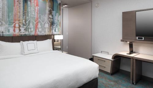 King Room with Sofa Bed - Non-Smoking