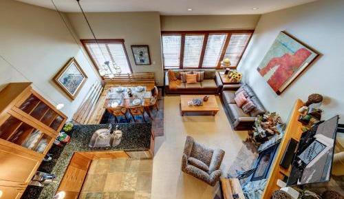 Four-Bedroom Apartment