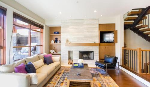 Four-Bedroom Apartment