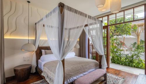 Suite with Private Pool