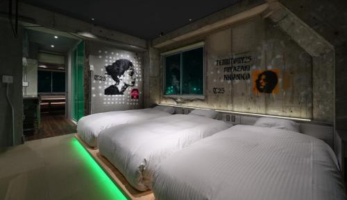 Triple Room