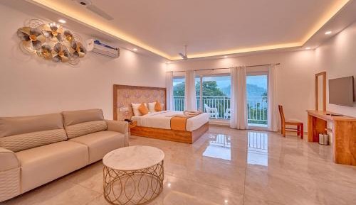 Superior Suite