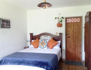 Triple Room with Private Bathroom