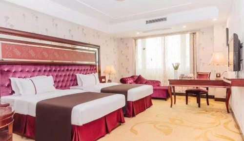 Superior Twin Room with City View