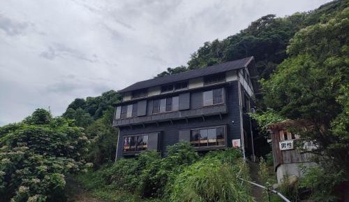Five-Bedroom House