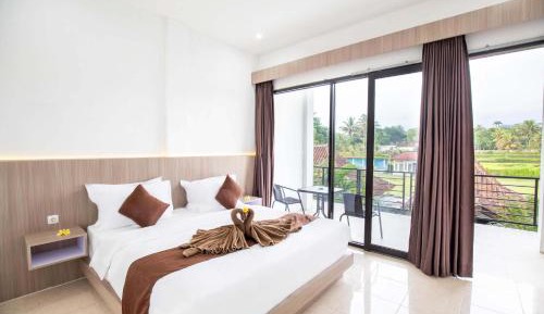 Deluxe Double or Twin Room with Mountain View