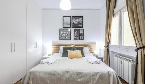 Triple Room with Shared Bathroom
