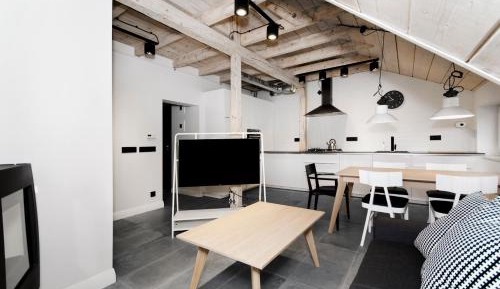 Deluxe Apartment