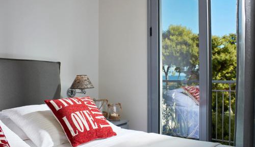 Standard Room with Garden View