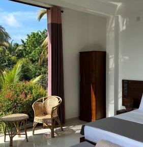 Deluxe Double Room with Shower