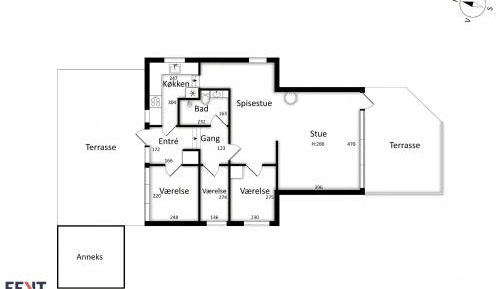 Four-Bedroom Holiday Home