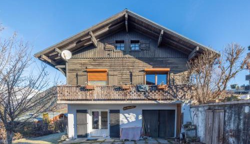 Superior One-Bedroom Apartment