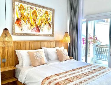 Deluxe Double Room with Balcony