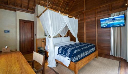 Suite - Wooden House with Bathtub and Balcony