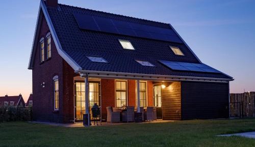 Three-Bedroom Holiday Home 