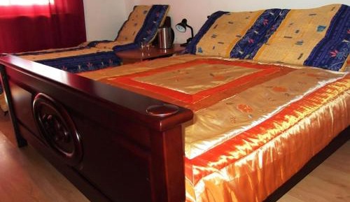 Triple Room with Shared Bathroom